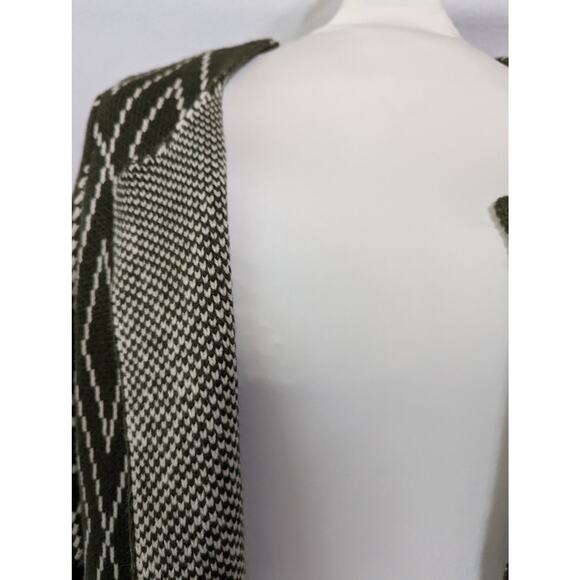 Escio long cardigan Sz LGreen /white New Bust 40" Length 30" Diamond knit - Picture 7 of 12